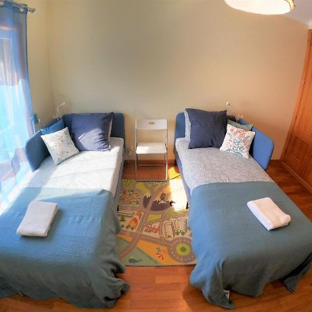 Lisbon 2 Bedroom Apartment With Balcony In Algés Exteriör bild
