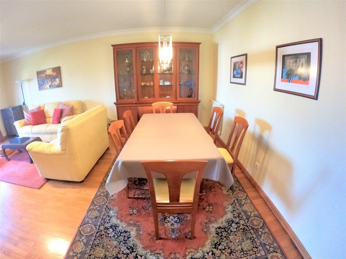 Lisbon 2 Bedroom Apartment With Balcony In Algés Exteriör bild