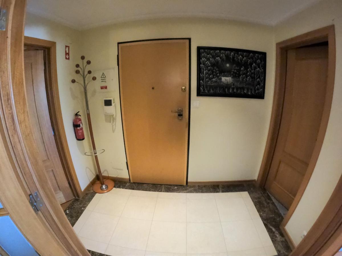 Lisbon 2 Bedroom Apartment With Balcony In Algés Exteriör bild